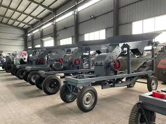 Removable Mining Stone Crushing Machine Mobile Hammer Mill Crusher Capacity 50-80 Tons Per Hour